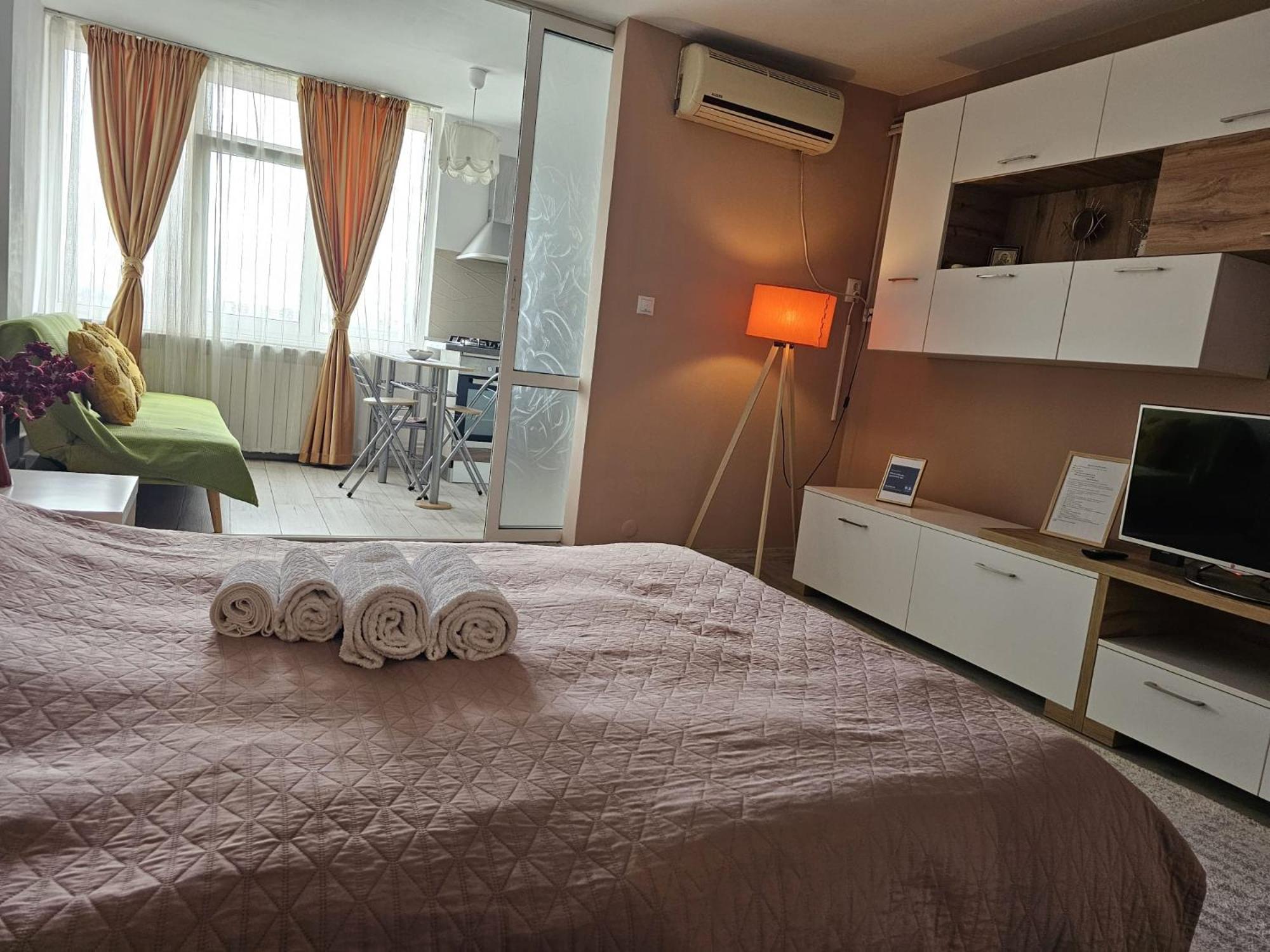 Olivia'S Studio - Apartment Iasi Ngoại thất bức ảnh